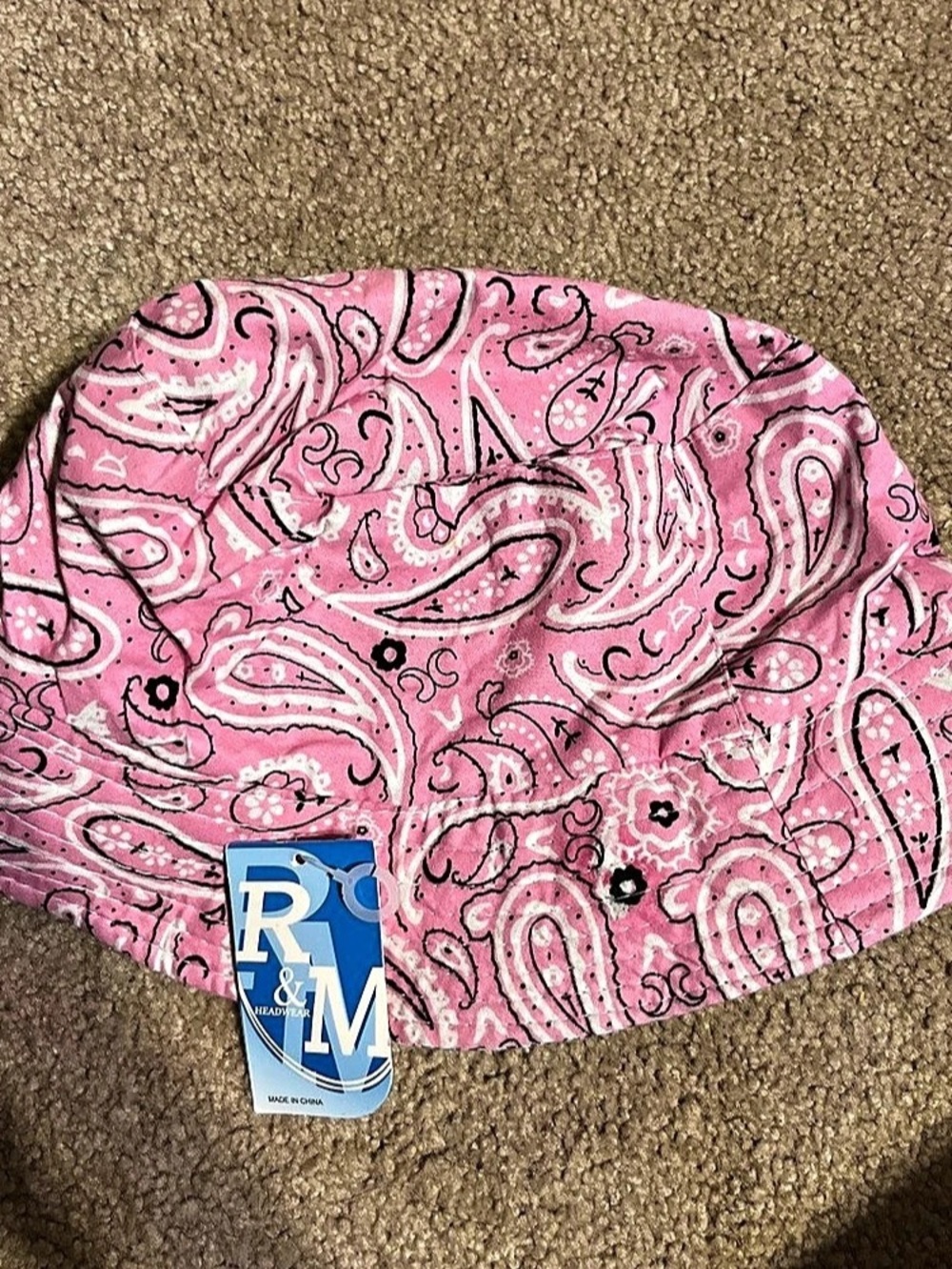 R&M Paisley Bucket Hat in Pink & White NWT